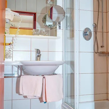 Landgasthof Reinberger Hotel 3*
